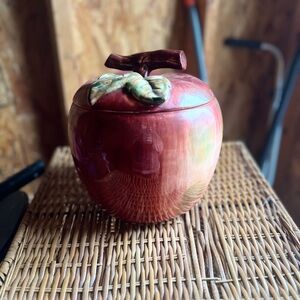 Ceramic Apple-Shaped Decorative Jar